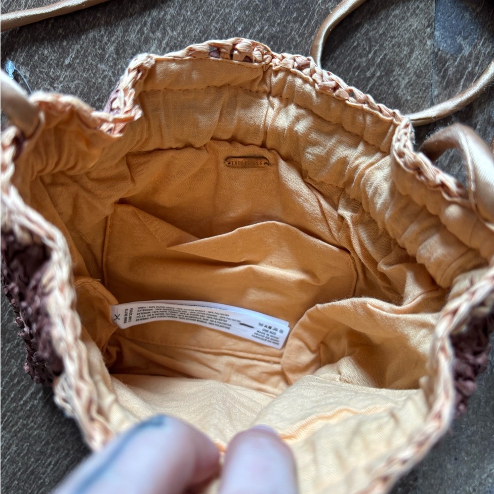 FREE PEOPLE BAG - Picture 2 of 3